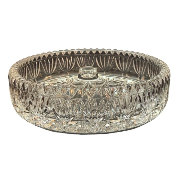 Tabletop Centerpiece Tapered Candle Crystal Glass Candle Holder. - Picture 13 of 16